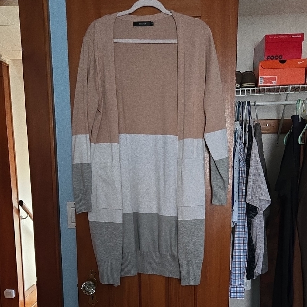 Block Cardigan in Tan and Gray
